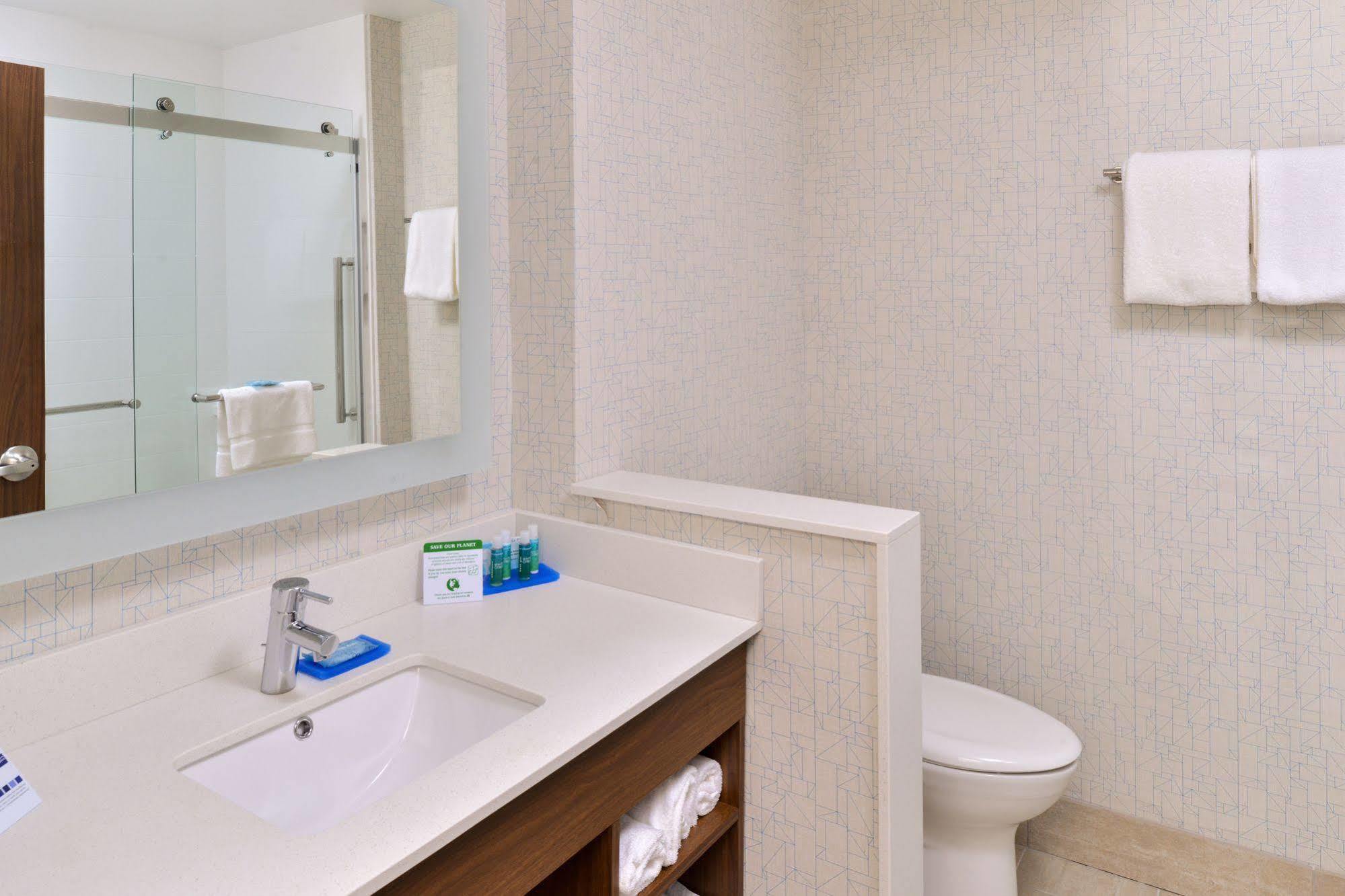 Holiday Inn Express & Suites - Ogallala By Ihg Exteriör bild